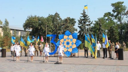 У Скадовську відбулись урочистості до Дня Державного Прапора України