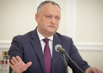 Додон відмовився від зустрічі з Порошенко