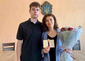 Червоноградці Любові Мартинюк присвоєно почесне звання «Мати-Героїня» – Новини Львова та області