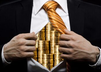 Антиолигархический закон: с кем на самом деле будут бороться?