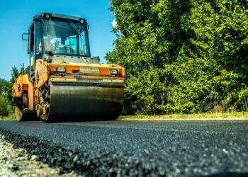 Цьогоріч на Дніпропетровщині відремонтували понад 30 місцевих доріг – Новини Кам’янське