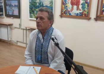 «Дуже важливо побороти в собі внутрішнього ворога» У Кропивницькому журналіст Валерій М’ятович представив свою нову книгу