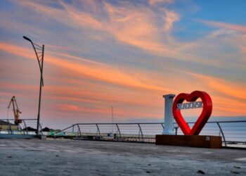 В оккупированном Скадовске местные слышат взрывы и выстрелы