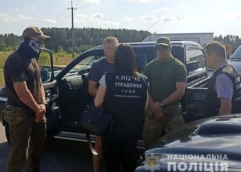 Рівненщина: зловмисник продавав автомобілі, призначені для ЗСУ