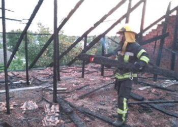 Росіяни обстріляли житловий квартал Нікополя