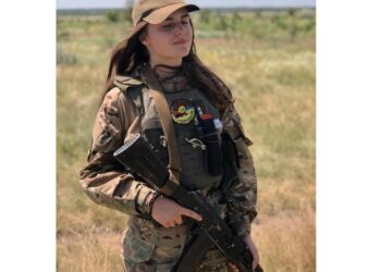 «Тут стало спокійно»: 20-річна здолбунівчанка розповіла, як потрапила до лав добровольчого батальйону