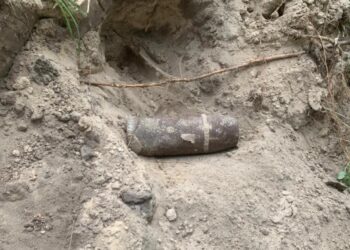 У Вараському та Рівненському районах сапери знищили боєприси часів війни (ФОТО)