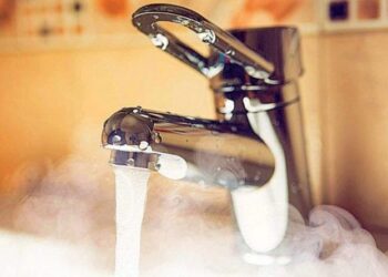 До окремих будинків у Тернополі тимчасово припинено подачу гарячого водопостачання