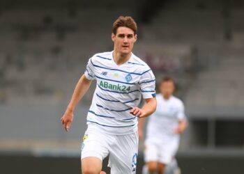 Илья Шкурин примет участие в антилукашенковском футбольном турнире. Также ждут Хацкевича (14 августа 2022 г.) — Новости футбола