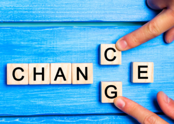 Яка ставка збору з одноразового декларування у разі, якщо сплата збору здійснюється трьома рівними частинами?