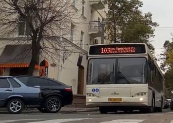 Кропивницький: Автобус № 123 ходитиме за новим розкладом