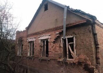 Мій Нікополь: Сьогодні вночі ординці воювали з продуктовими супермаркетами, кафе, приватними та багатоквартирними житловими будинками » газета Мій Нікополь