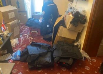 Правоохоронці викрили ексзаступника голови Дніпропетровської обласної держадміністрації у торгівлі гуманітарною допомогою » газета Мій Нікополь