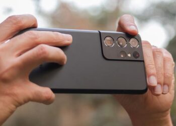 Слух: Samsung Galaxy S23 Ultra получит перископическую камеру, как у Galaxy S21 Ultra и Galaxy S22 Ultra