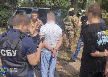 У Дніпрі два чоловіки розпродавали гуманітарну допомогу на мільйони гривень |   — новости Днепра