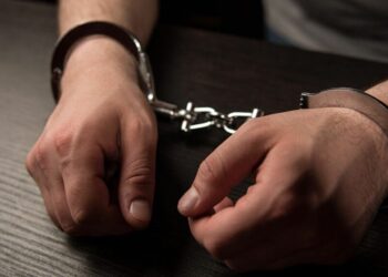 У Кам`янському за шахрайство та крадіжку затримали 42-річного чоловіка – Новини Кам’янське