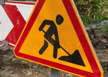 У Тернополі тривають поточні ремонти дорожнього покриття, відновлення міжквартальних проїздів і тротуарів