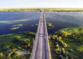 ЗСУ знову вдарили по Антонівському та Каховському мостах