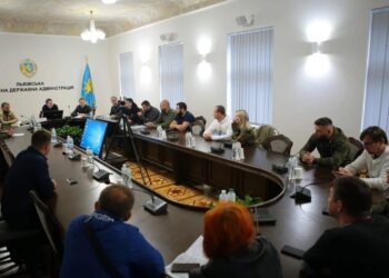 Максим Козицький зустрівся з волонтерською спільнотою області – Новини Львова та області