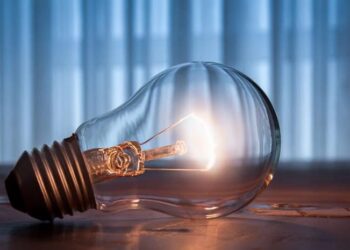 Частина Тернополя – без електропостачання. Причина встановлюється