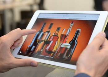 Чи може суб’єкт господарювання використовувати під час виїзної торгівлі алкогольними напоями ліцензію з іншого місця торгівлі?