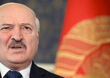 Лукашенко пояснив, коли проситиме у Путіна тактичну ядерну зброю