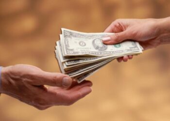 На Рівненщині з початку року притягнули до відповідальності 77 корупціонерів