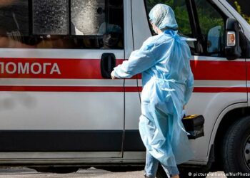 На Тернопільщині під час обрізання дерев загинув чоловік — Тернопільські новини