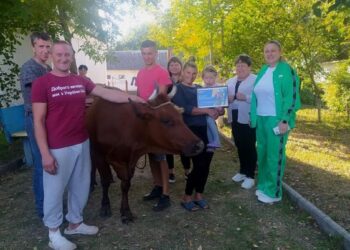 Родина переселенців з Донеччини відтепер матиме домашню годувальницю