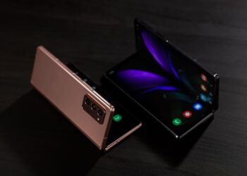 Samsung Galaxy Fold 2 получил прошивку One UI 4.1.1 с операционной системой Android 12L