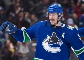 Старт НХЛ. В центре внимания — Джей Ти Миллер