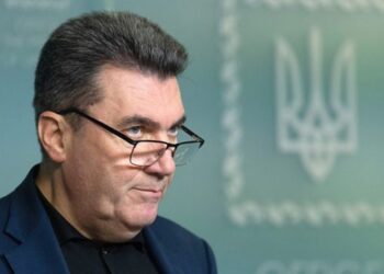 Чи відмовиться Україна від оборони територій у разі ядерного удару РФ – відповідь Данілова | Новини Політики