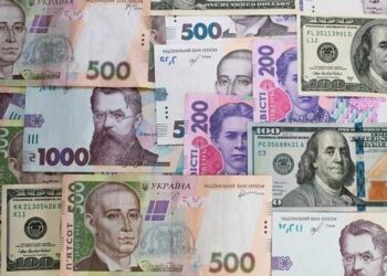 Як перевести гроші в Україну з-за кордону | Новини Політики