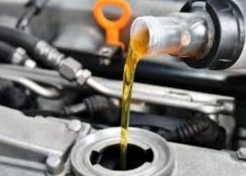 Яким чином проводяться розрахунки на АЗС у разі виходу з ладу спеціалізованого РРО для АЗС?