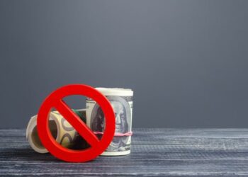 Не допустити незаконного виведення російських активів: нардепи звернулися до БЕБ та Офісу генпрокурора | Новини Політики