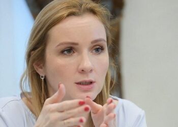 У МЗС відреагували на всиновлення російською омбудсменкою хлопчика з Маріуполя | Новини Політики