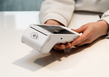 В який термін підприємець повідомляє податковий орган про несправність РРО або ПРРО?