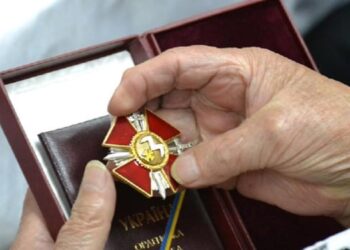 Військовий з Дубенщини отримав нагороду від Президента
