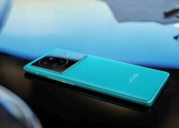 Вслед за Galaxy S22: vivo X80 Pro также начал получать обновление Android 13 с оболочкой Funtouch OS 13