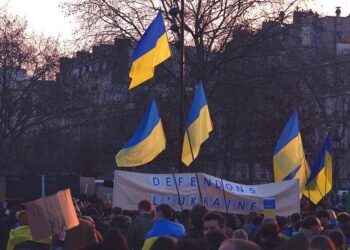 День Гідності та Свободи: як дві революції змінили нашу національну ідентичність | Новини Політики