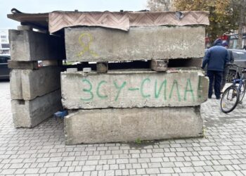 Як звільнений Херсон живе без світла, води та опалення (фоторепортаж) — Новини Херсонщіни