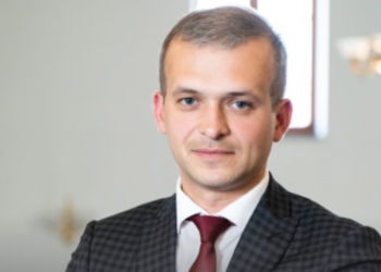 Лозинський тимчасово очолив Мінрегіон після звільнення Чернишова | Новини Політики