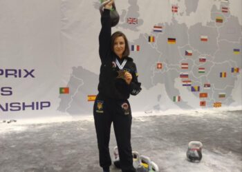 Наша патрульна Оксана Рабош знову найкраща: у Польщі завершився Чемпіонат Європи серед юніорів та Кубок Європи серед дорослих з гирьового спорту