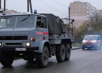 Операція тривала всю ніч: в Запоріжжі вивезли уламки російської ракети «Іскандер» (Фото)