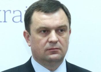 Отримав понад 117 тис. грн з бюджету: главі Рахункової палати Пацкану обрали запобіжний захід | Новини Політики