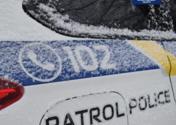 Патрульні Кропивницького супроводили автівку з дитиною до лікарні (ВІДЕО)