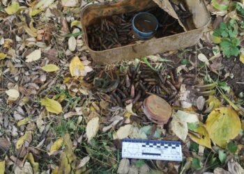 Поліцейські нагадують: у разі виявлення небезпечних предметів телефонуйте одразу на 101 або 102