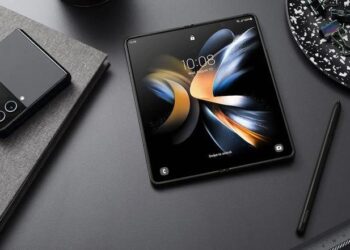 Samsung Galaxy Fold 4 получил третье обновление One UI 5.0 beta