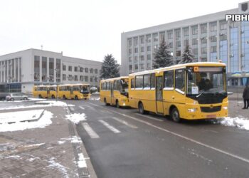 Тисячі учнів Рівненщини потребують шкільного автобуса (ВІДЕО)