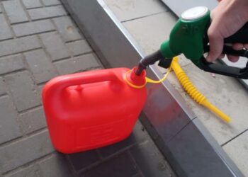 Тридцять тонн палива для херсонців передала Вінницька міська рада — Новини Херсонщіни